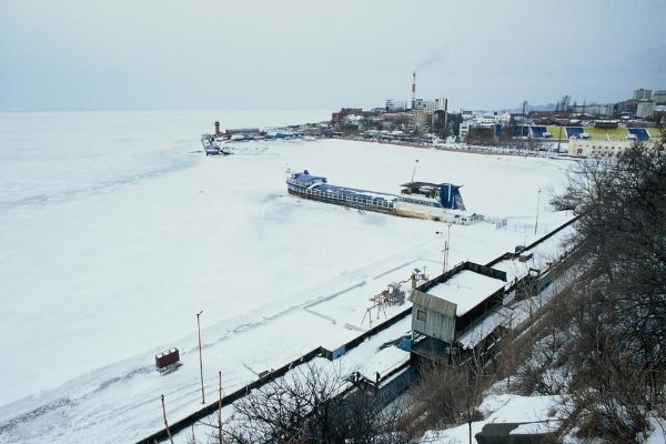 海参崴，海雾与风雪雕刻的远东之港